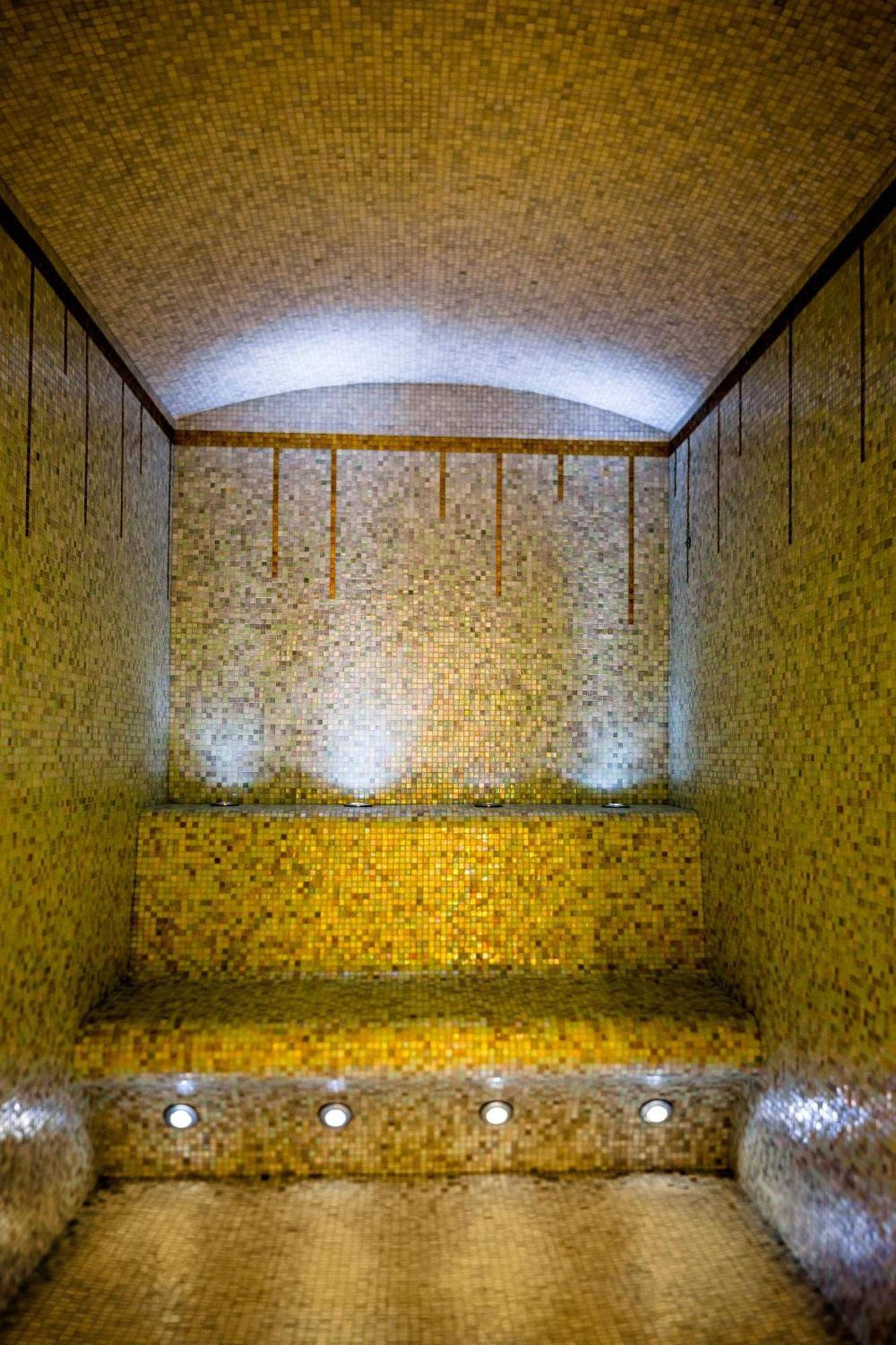 Prince De Galles, A Luxury Collection Hotel, Paris Exteriör bild