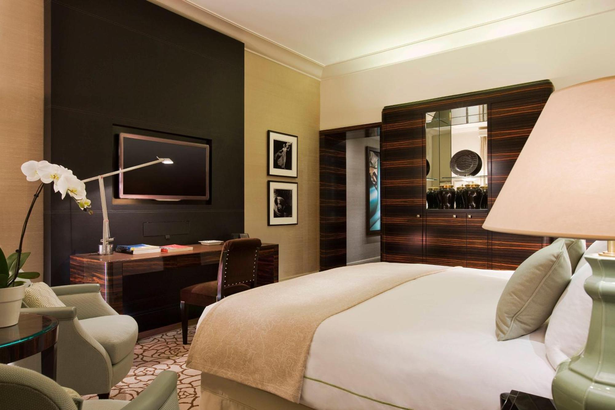 Prince De Galles, A Luxury Collection Hotel, Paris Exteriör bild