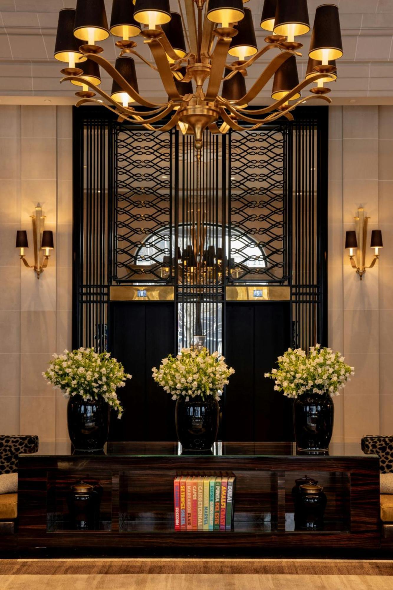 Prince De Galles, A Luxury Collection Hotel, Paris Exteriör bild